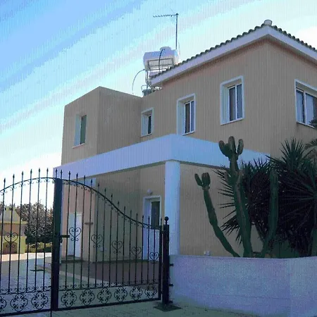 Cyprus * Peyia